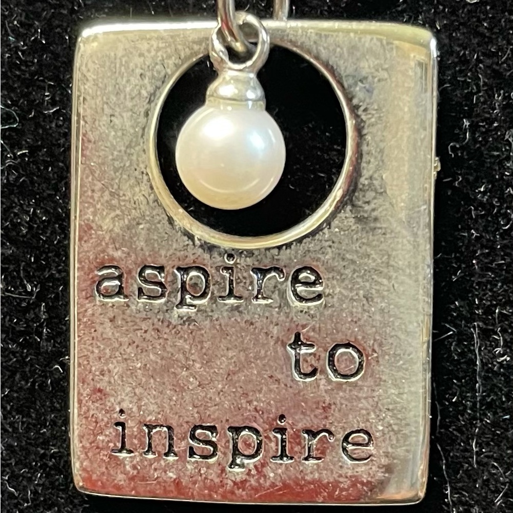 🔥FREE W/PURCHASE Alexa’s Angels Necklace